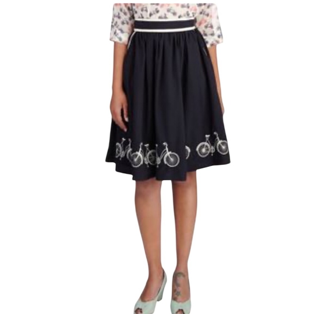 Comme Toi Navy‎ Blue Bicycle Embroidered A-Line Skirt S10225 Womens Large Pocket